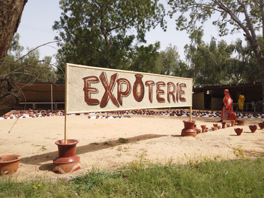 Article : Les reines de Gaoui font (ré)apprécier la poterie aux Tchadiens